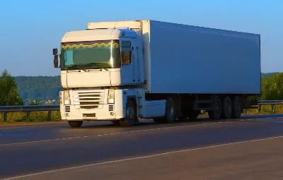 Adana ile Sarıveliler Arası Öğrenci Eşyası Taşıma